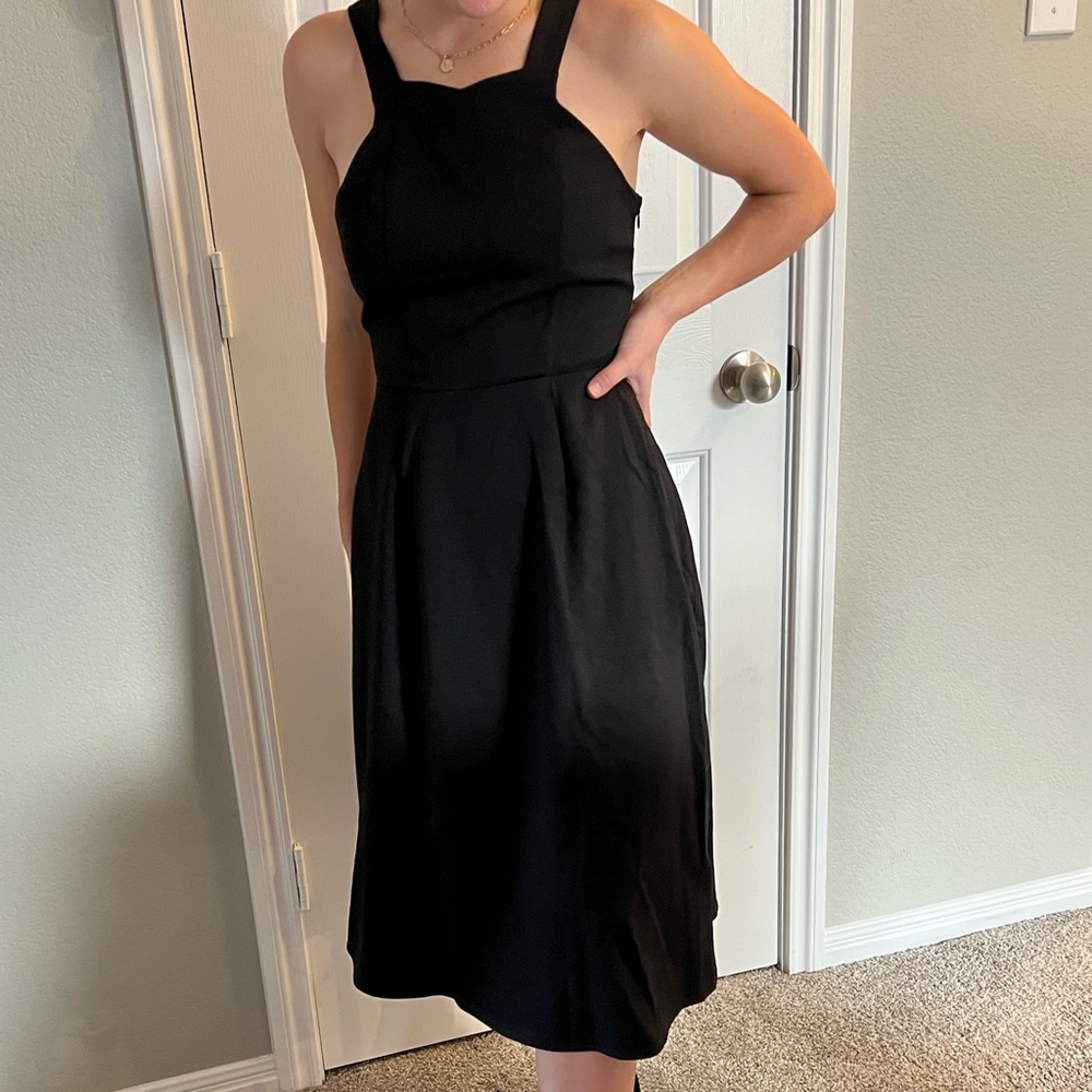 Beautiful Black midi Formal Dress size: 2